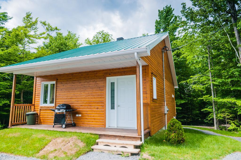 Villa Domaine Des Montagnais Notre-Dame-Des-Bois Exterior foto